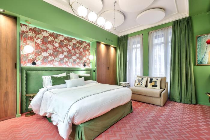 Aparthotel 33 Marbeuf 4*